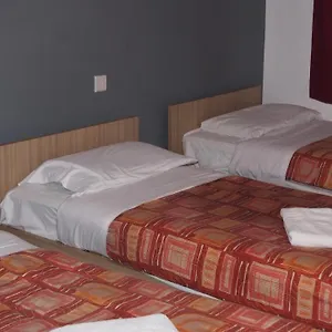 Hotel The Clarence